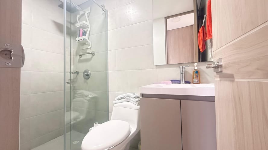 Apartamento de 4 alcobas en venta en Anillo Vial, Floridablanca, 109 m² · foto 9 de 16