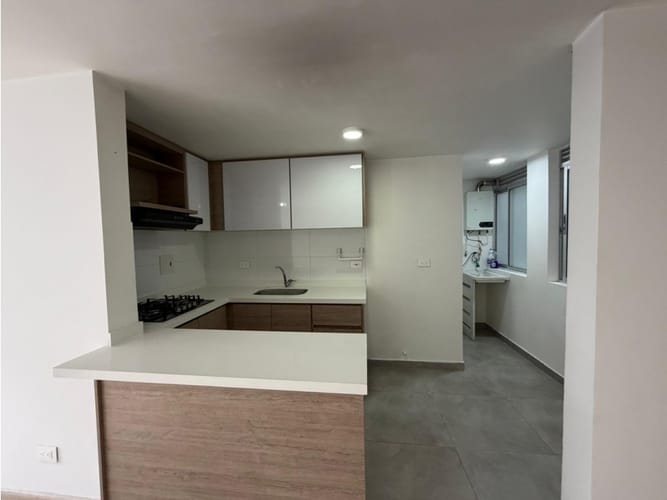 Apartamento de 3 alcobas en arriendo en Niza, Manizales, 70 m² · foto 6 de 14