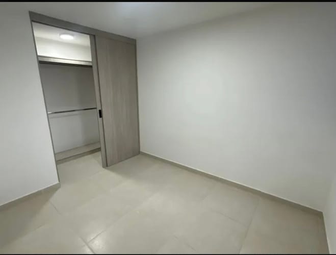 Apartamento de 3 alcobas en venta en Villa Fatima, Cali, 56 m² · foto 8 de 15