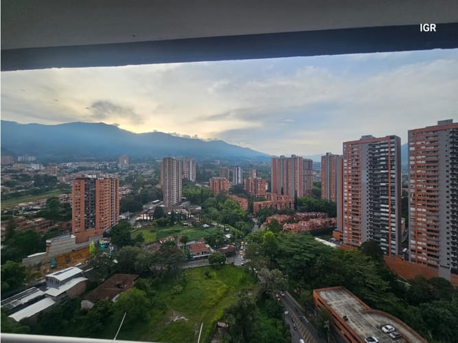 Apartamento de 3 alcobas en venta en Caqueta, La Estrella, 86 m² · foto 4 de 24