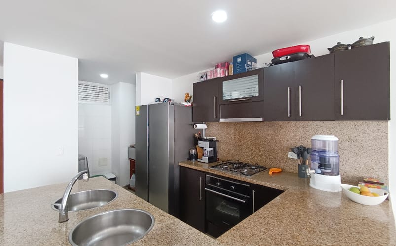 Apartamento de 3 alcobas en venta en Cedritos, Bogotá, 100 m² · foto 6 de 24