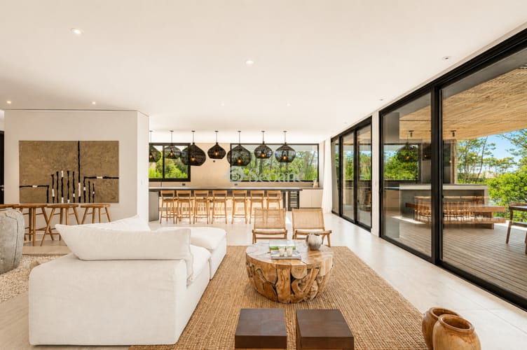 Exclusiva residencia en Barrio Privado Reserva Montoya · Foto 6