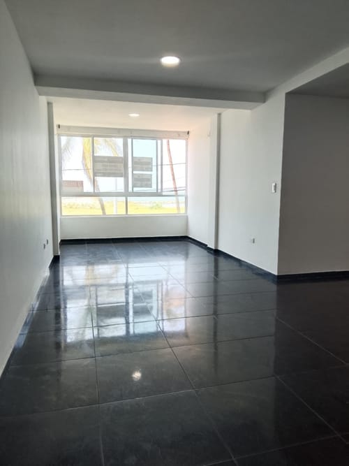 Apartamento de 3 alcobas en arriendo en El Cabrero, Cartagena, 98 m² · foto 4 de 15