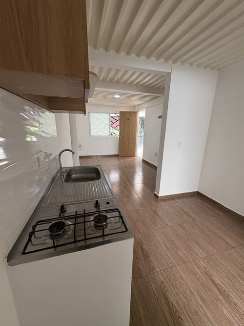 Apartaestudio en arriendo en Caney, Cali, 40 m² · foto 2 de 12