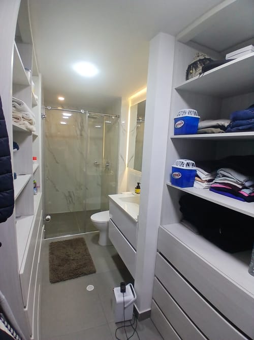 Apartamento de 3 alcobas en venta en Chico Norte, Bogotá, 112 m² · foto 5 de 12