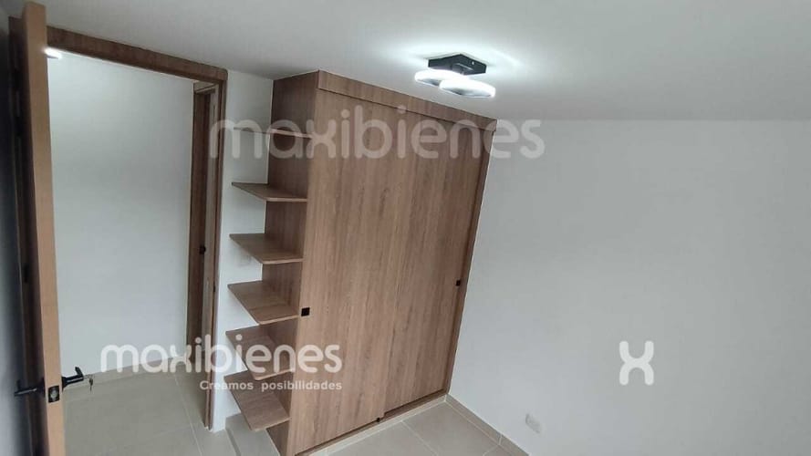 Apartamento de 2 alcobas en arriendo en Bucaros, Bello, 50 m² · foto 8 de 16
