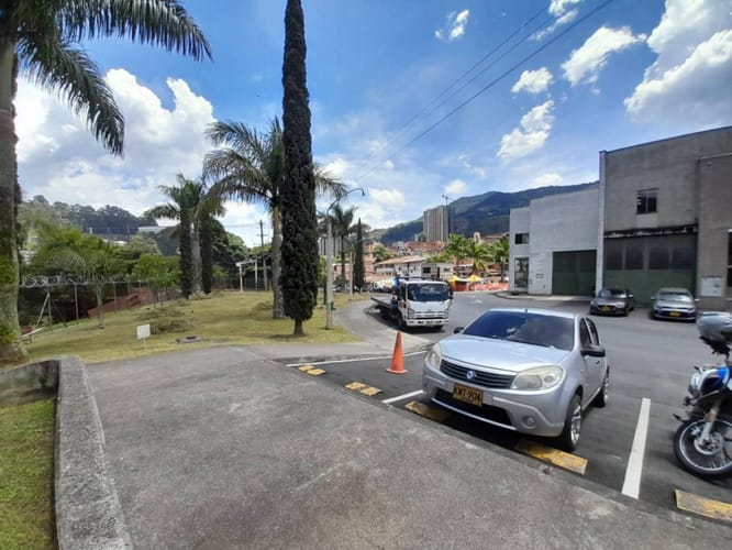 Local en arriendo en La Tablaza, La Estrella, 131 m² · foto 8 de 10