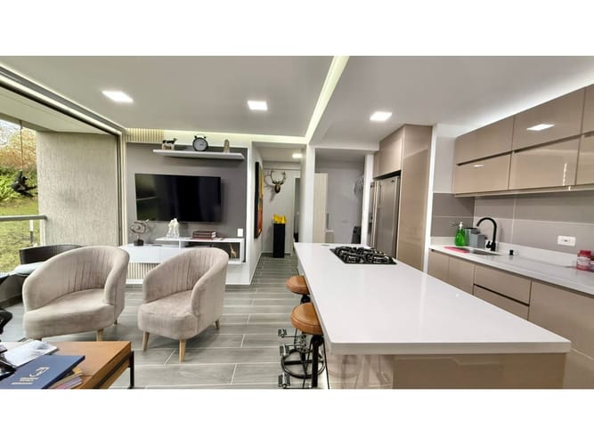 Apartaestudio en venta en El Porvenir, Rionegro, 58 m² · foto 7 de 16