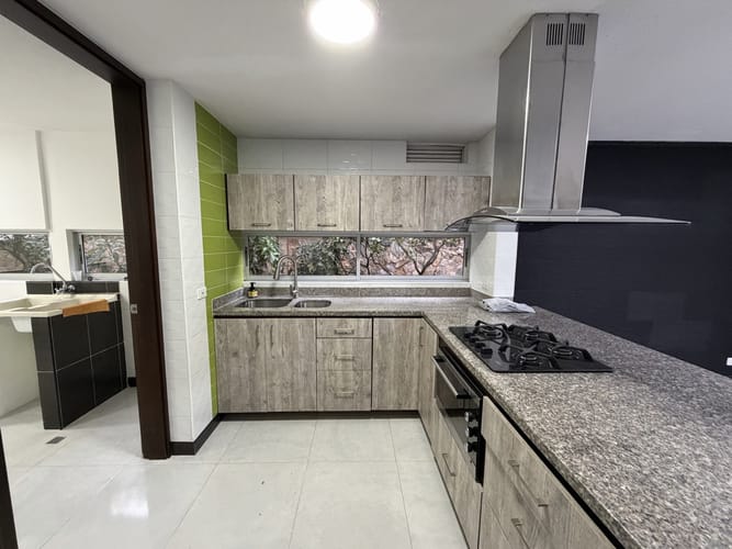 Casa de 4 alcobas en arriendo en La Chinca, La Estrella, 170 m² · foto 9 de 24