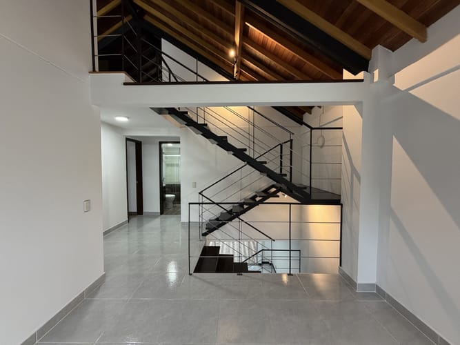 Casa de 4 alcobas en arriendo en La Chinca, La Estrella, 170 m² · foto 24 de 24