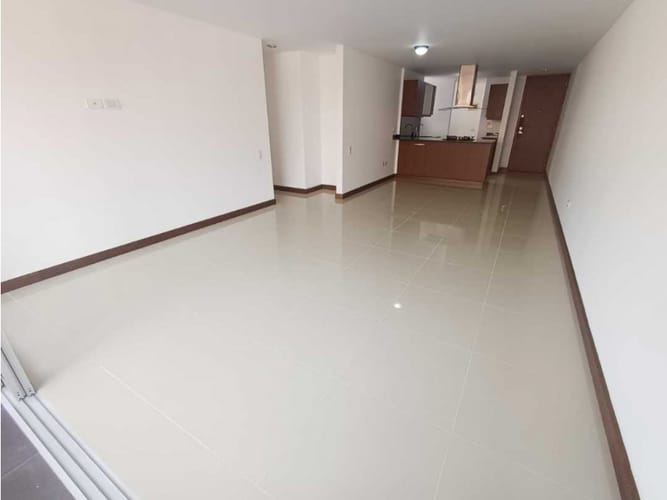 Apartamento de 3 alcobas en arriendo en Cumbres, Envigado, 95 m² · foto 6 de 18