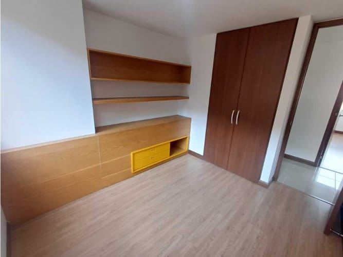 Apartamento de 3 alcobas en arriendo en Cumbres, Envigado, 95 m² · foto 11 de 18