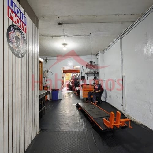 Casa de 9 alcobas en venta en Belén Rincón, Medellín, 257 m² · foto 5 de 18