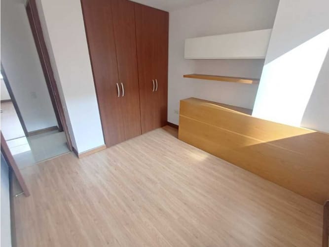 Apartamento de 3 alcobas en arriendo en Cumbres, Envigado, 95 m² · foto 17 de 18