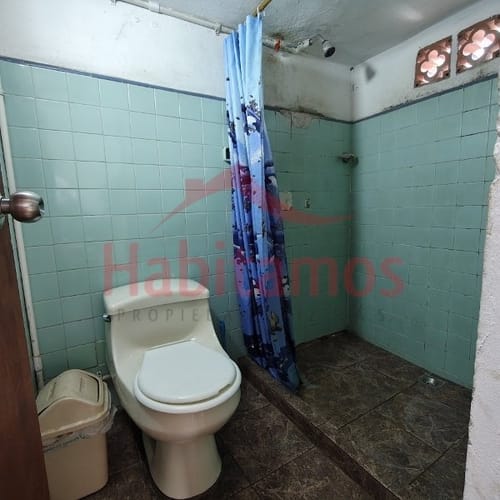 Casa de 9 alcobas en venta en Belén Rincón, Medellín, 257 m² · foto 18 de 18