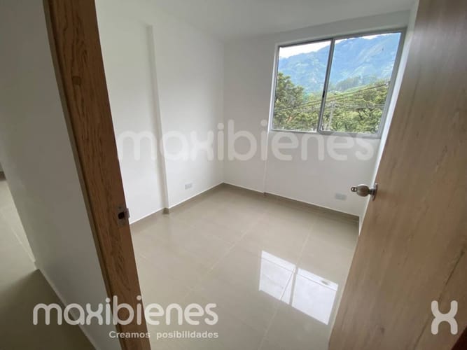 Apartamento de 3 alcobas en arriendo en San Gabriel, Bello, 57 m² · foto 7 de 12