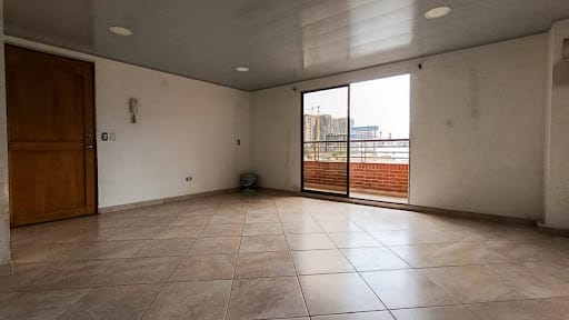 Apartamento de 3 alcobas en arriendo en Alcala, Envigado, 90 m² · foto 3 de 14