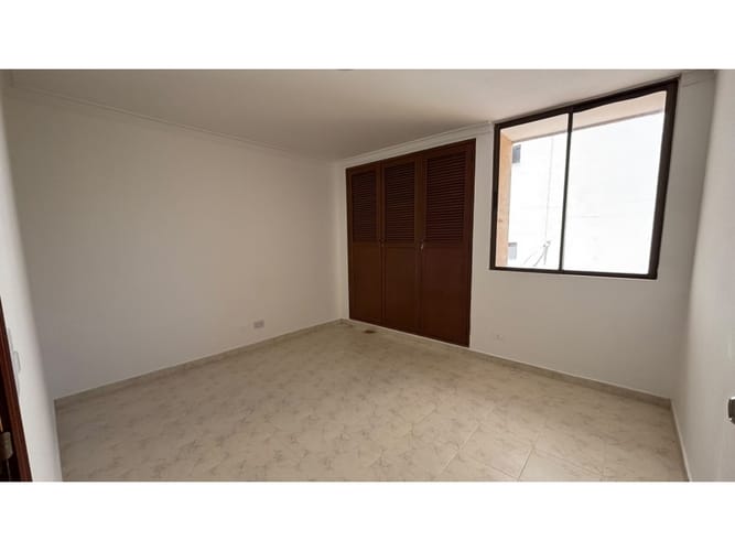 Apartamento de 3 alcobas en venta en Altos De Riomar, Barranquilla, 125 m² · foto 4 de 5