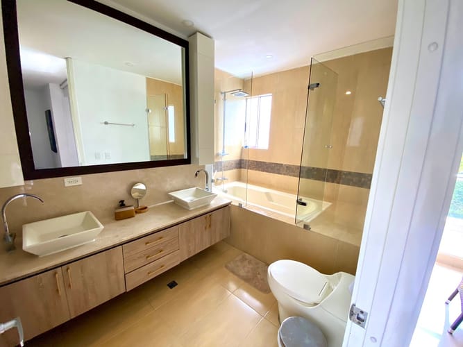 Apartamento de 3 alcobas en venta en Normandia, Cali, 267 m² · foto 14 de 17