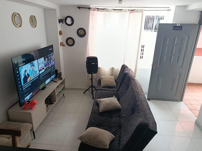 Apartamento de 3 alcobas en venta en Carrizal Campestre, Girón, 53 m² · foto 4 de 11