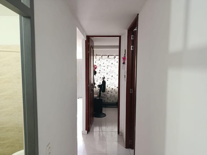 Apartamento de 3 alcobas en venta en Carrizal Campestre, Girón, 53 m² · foto 6 de 11