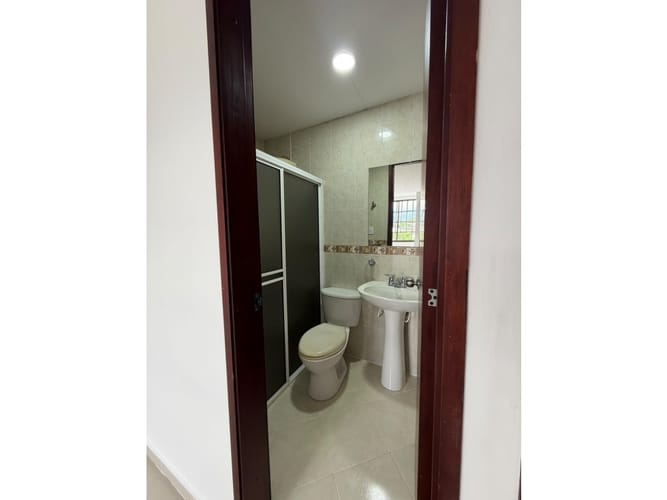 Casa de 3 alcobas en venta en Cr Sindamanoi Et Ii, Villavicencio, 160 m² · foto 11 de 24