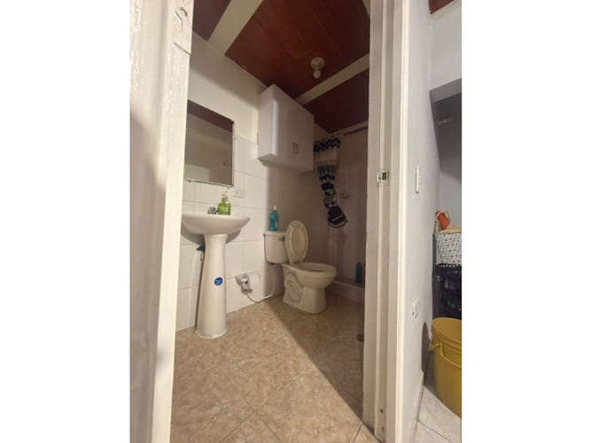 Casa de 6 alcobas en venta en Villas De Granada, Bogotá, 152 m² · foto 9 de 18