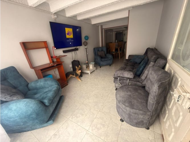 Casa de 6 alcobas en venta en Villas De Granada, Bogotá, 152 m² · foto 12 de 18