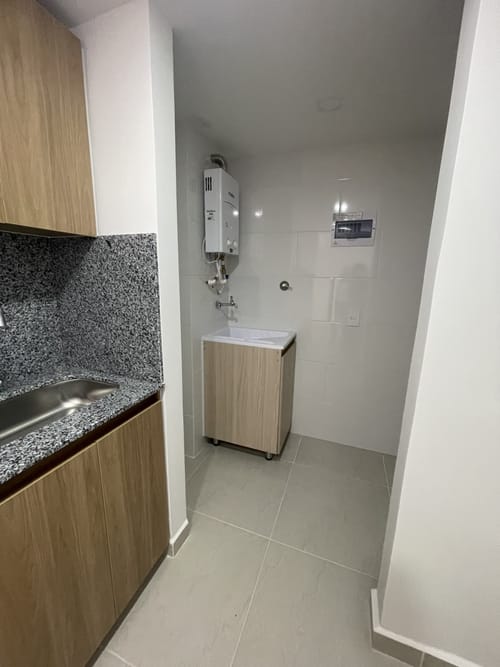Apartamento de 3 alcobas en arriendo en Cuatro Esquinas, Rionegro, 76 m² · foto 3 de 14