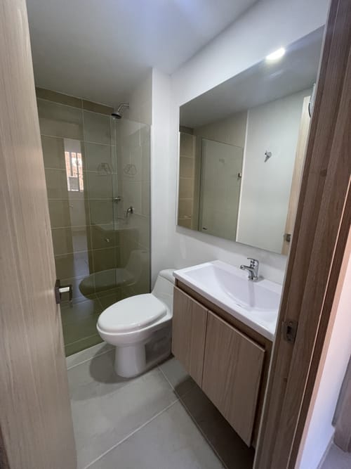 Apartamento de 3 alcobas en arriendo en Cuatro Esquinas, Rionegro, 76 m² · foto 12 de 14