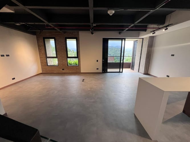 Apartamento de 2 alcobas en arriendo en Santa Elena, El Retiro, 158 m² · foto 2 de 21