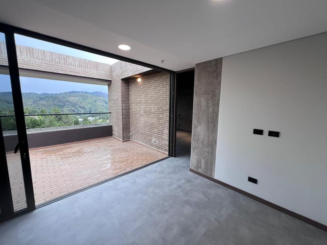 Apartamento de 2 alcobas en arriendo en Santa Elena, El Retiro, 158 m² · foto 11 de 21