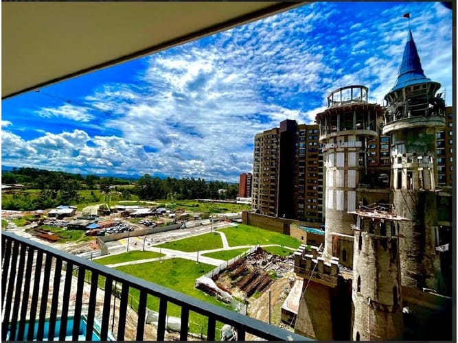 Apartamento de 3 alcobas en venta en Loma De Los Bernal, Rionegro, 84 m² · foto 5 de 14