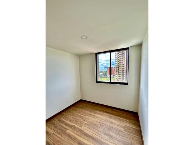 Apartamento de 3 alcobas en venta en Loma De Los Bernal, Rionegro, 84 m² · foto 9 de 14