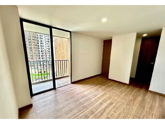 Apartamento de 3 alcobas en venta en Loma De Los Bernal, Rionegro, 84 m² · foto 12 de 14