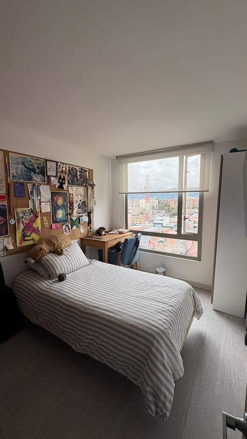 Apartamento de 3 alcobas en venta en Cantalejo, Bogotá, 81 m² · foto 3 de 14