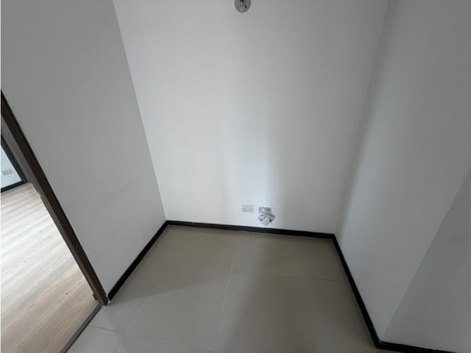 Apartamento de 3 alcobas en arriendo en San German, Medellín, 85 m² · foto 7 de 15