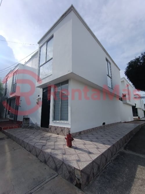 Casa de 2 alcobas en venta en Los Trapiches, Villa del Rosario, 75 m² · foto 2 de 18
