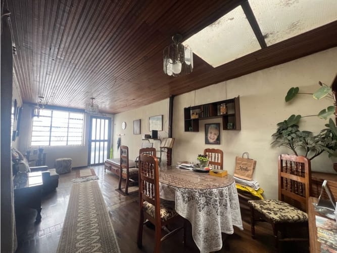Casa de 4 alcobas en venta en La Atalaya, Manizales, 170 m² · foto 3 de 17