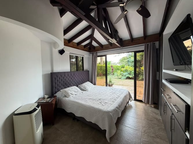 Casa de 6 alcobas en arriendo en Morelia, Pereira · foto 14 de 20