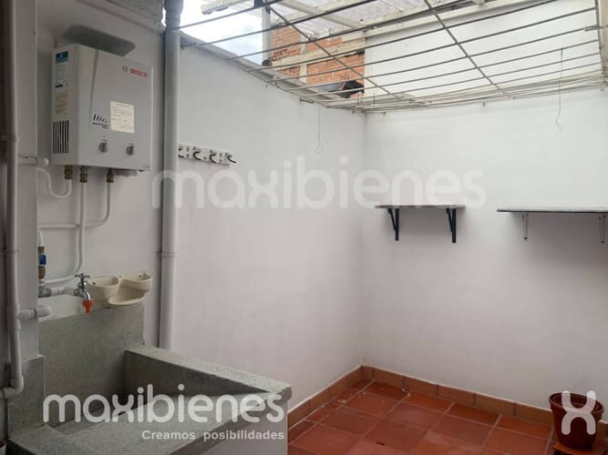 Apartamento de 7 alcobas en arriendo en Laureles, Medellín, 185 m² · foto 4 de 24