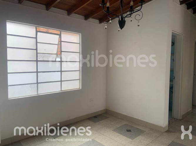 Apartamento de 7 alcobas en arriendo en Laureles, Medellín, 185 m² · foto 13 de 24