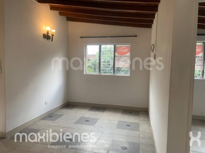 Apartamento de 7 alcobas en arriendo en Laureles, Medellín, 185 m² · foto 22 de 24