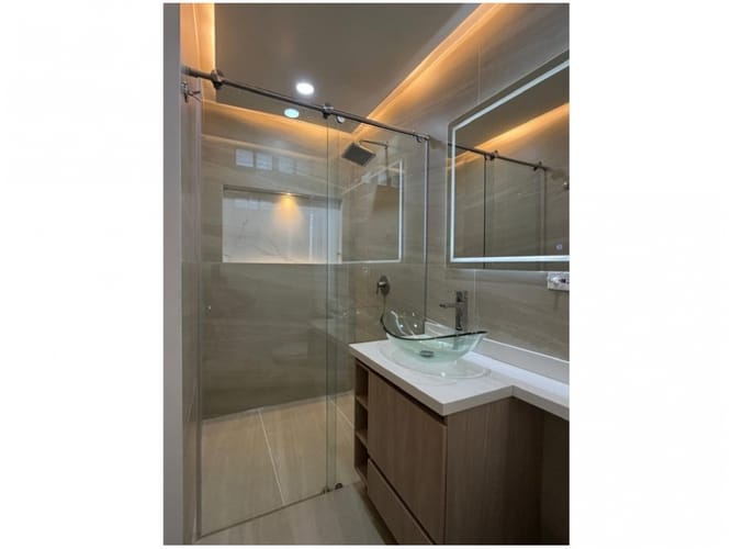 Apartamento de 3 alcobas en venta en Cristo Rey, Medellín, 86 m² · foto 5 de 18