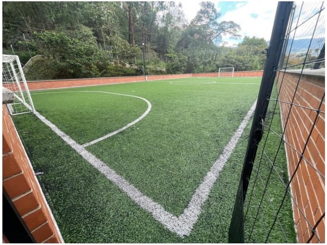 Apartamento de 3 alcobas en venta en Cristo Rey, Medellín, 86 m² · foto 17 de 18