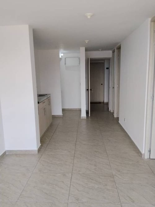 Apartamento de 2 alcobas en arriendo en Centro, Girón, 50 m² · foto 3 de 16