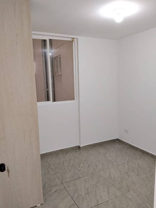 Apartamento de 2 alcobas en arriendo en Centro, Girón, 50 m² · foto 6 de 16