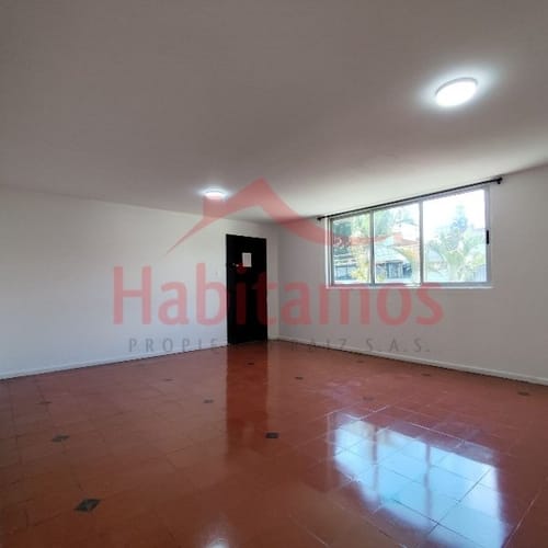 Apartamento de 2 alcobas en arriendo en Lorena, Medellín, 110 m² · foto 2 de 15