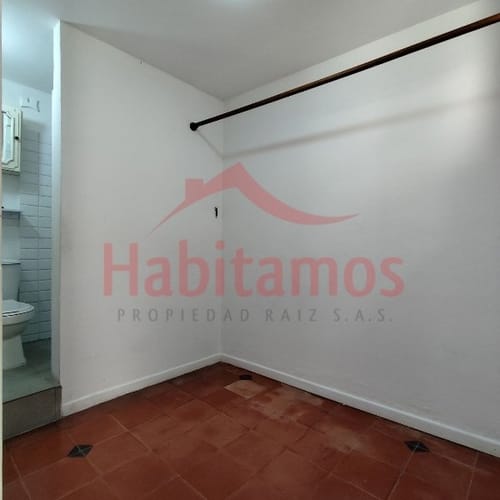 Apartamento de 2 alcobas en arriendo en Lorena, Medellín, 110 m² · foto 12 de 15