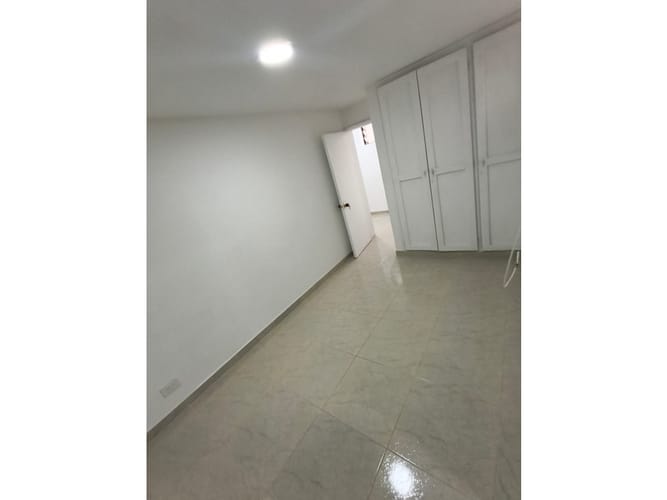 Apartamento de 2 alcobas en arriendo en Belén Rosales, Medellín, 75 m² · foto 14 de 16